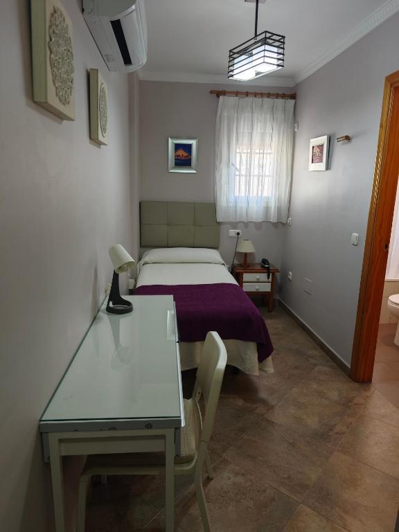 Hotel Miraya Beach - Single Room