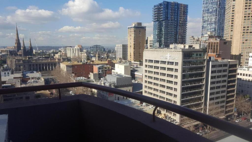 Nespecifikovaný výhled na destinaci Melbourne nebo výhled na město při pohledu z aparthotelu