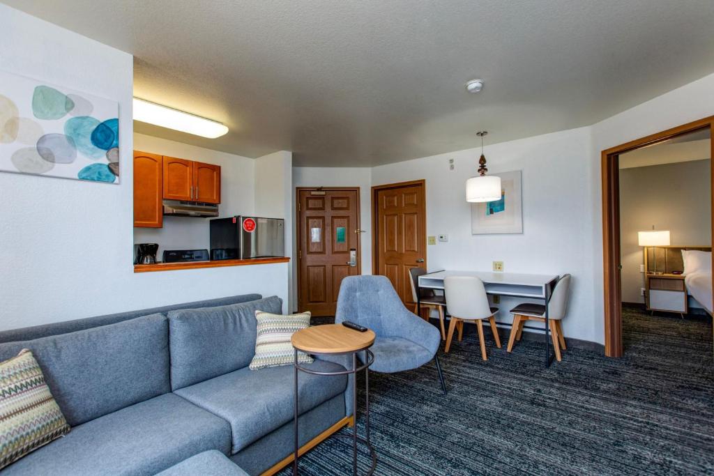 TownePlace Suites Denver Southwest/Littleton photo