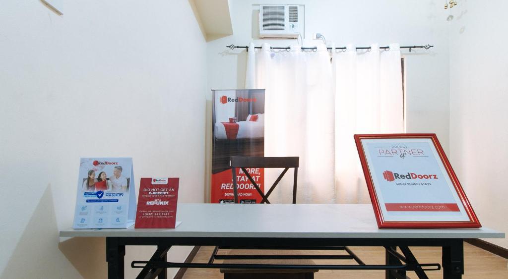 Fotografie z fotogalerie ubytování RedDoorz @ KBL Transient Inn San Fernando v destinaci San Juan