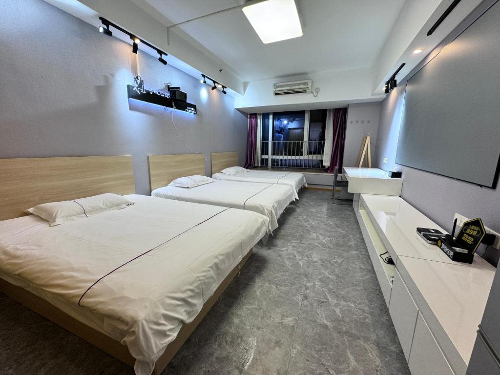 Orange International Hotel Guangzhou Zhujiang New Town US Consulate General Guangzhou Branch - Free Shuttle Bus to Canton Fair Complex During Canton Fair Period - Chambre Triple Confort Avec Douche