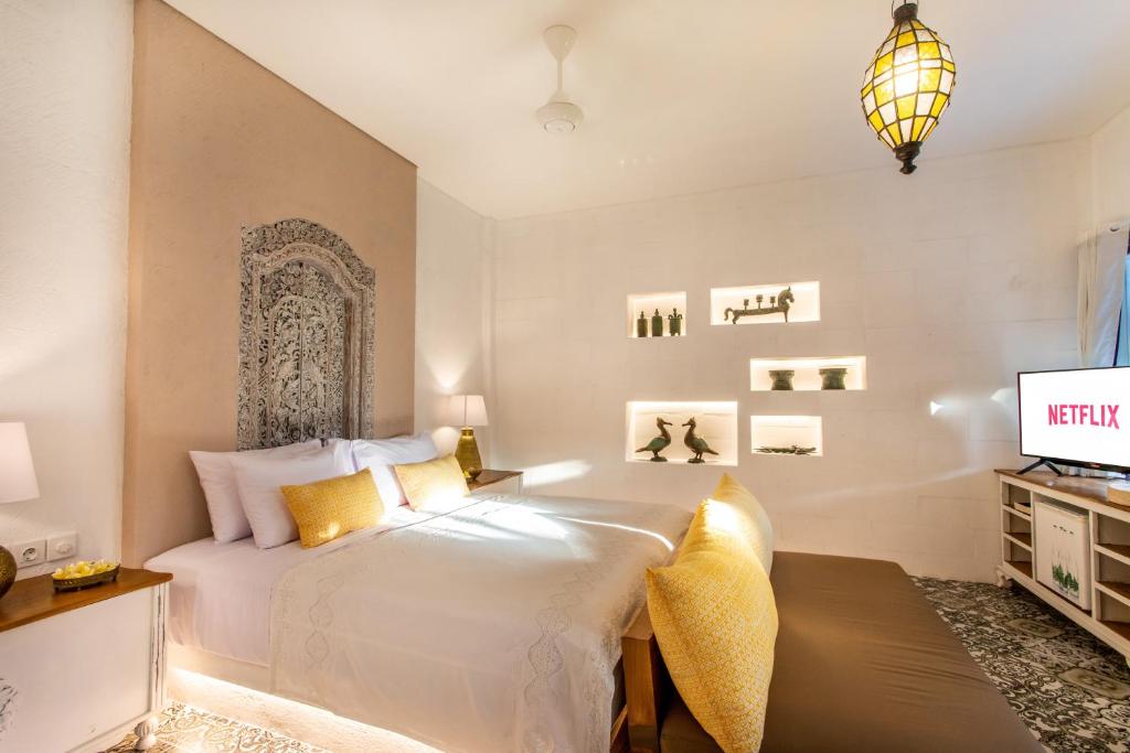 PinkPrivate Sanur - for Cool Adults Only - 4