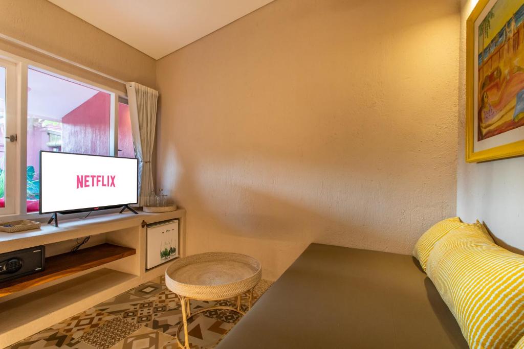 PinkPrivate Sanur - for Cool Adults Only - Gezellige Kamer 5