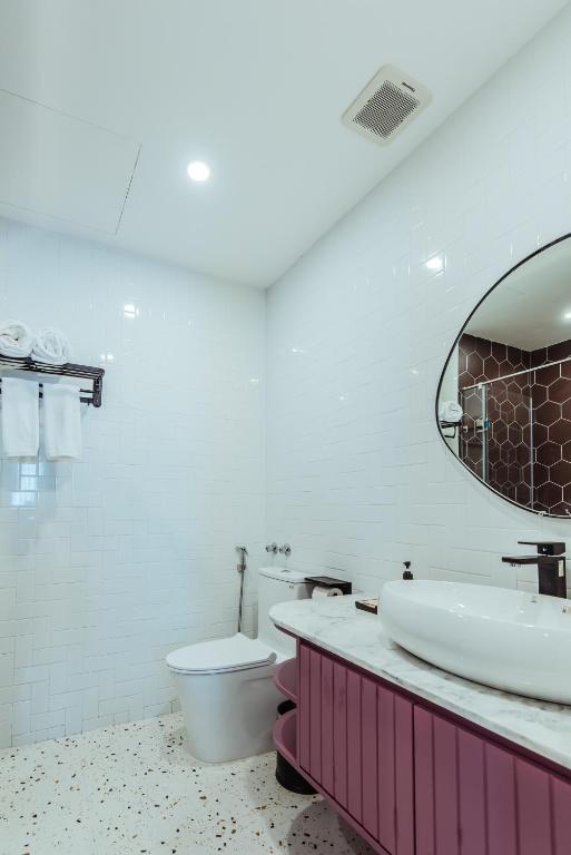 Palette Collect's Boutique Hotel Ha Long - 5