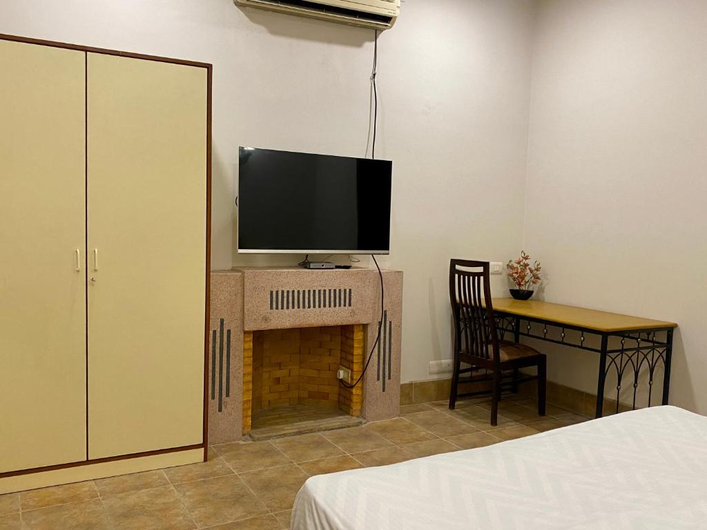 TV a/nebo společenská místnost v ubytování Bali Mantra