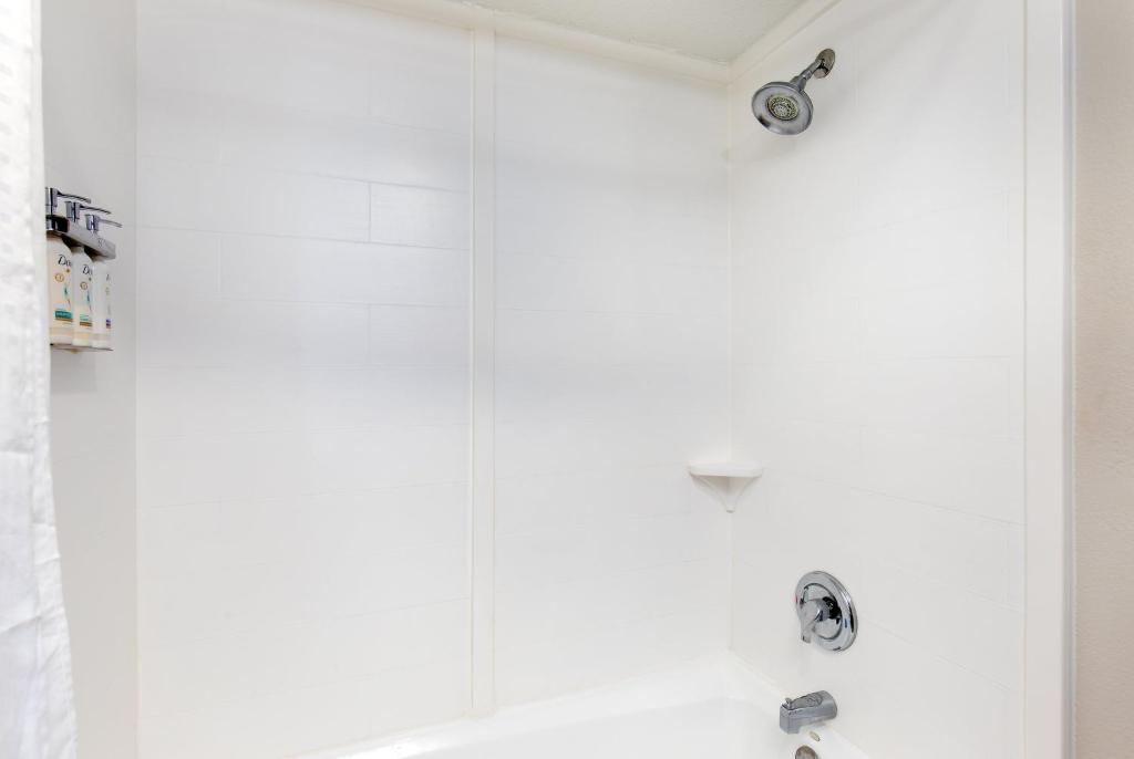 Holiday Inn Express & Suites Kings Mountain - Shelby Area by IHG - Habitación Estándar King