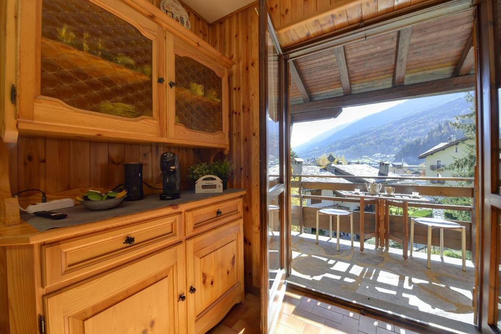 Nespecifikovaný výhled na hory nebo výhled na hory při pohledu z apartmánu