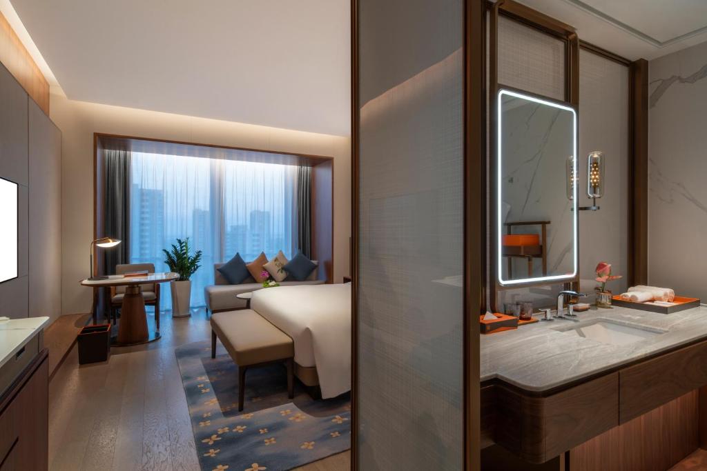 Suzhou International Conference Hotel - Executive Double Room