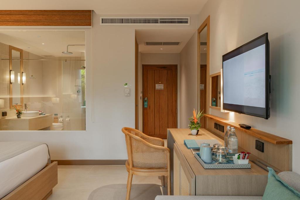 Apsara Beachfront Resort & Villa - 15