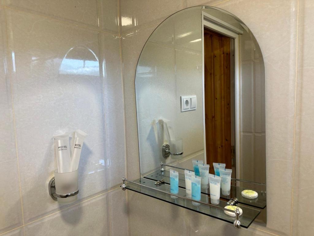 Nika Hotel and Club - Budget Twin Room