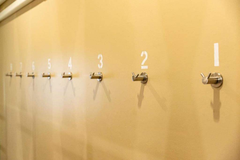 Sweett Lemon Hostel - 10