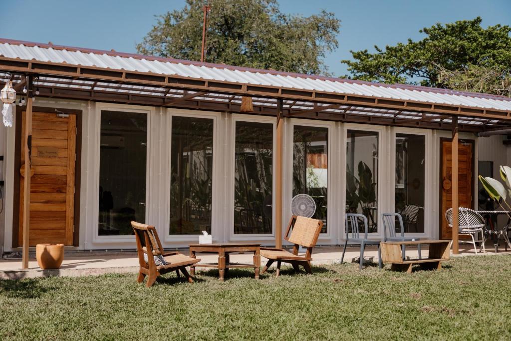 Zahrada ubytování The Yard Hostel Chiang Mai