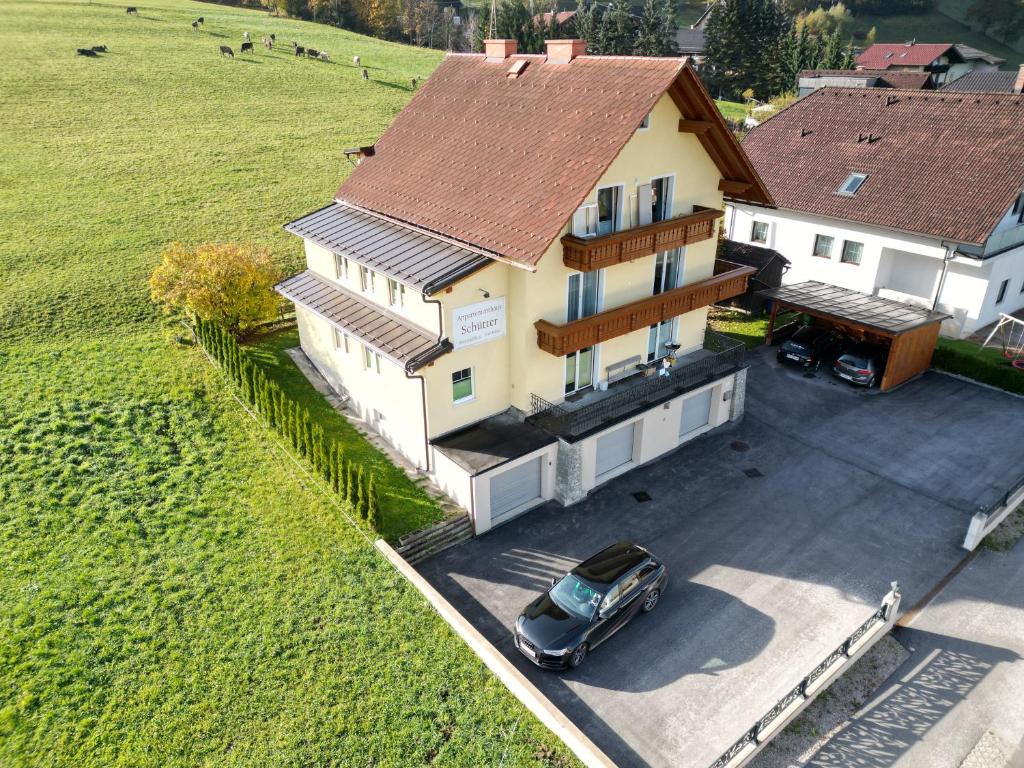 Budova, v ktorej sa apartmán nachádza