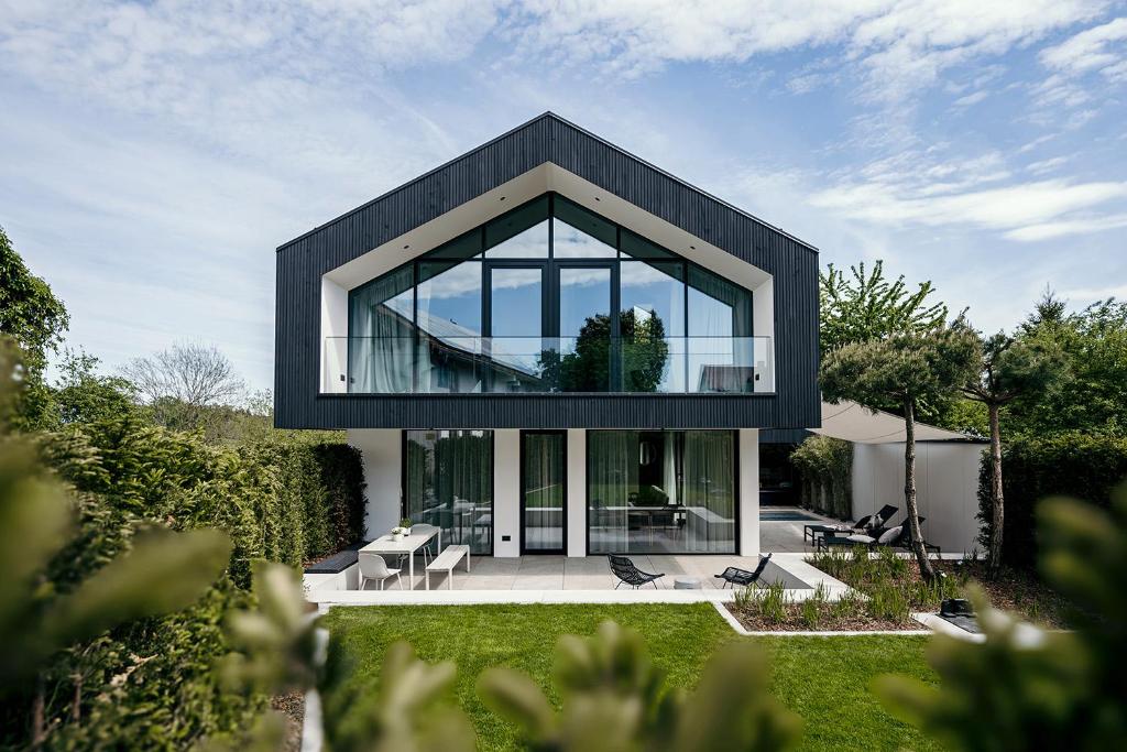 Κήπος έξω από το Schwarzkobel Privatlodge