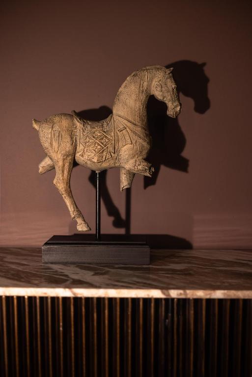 The Seven Chester - Resim 13