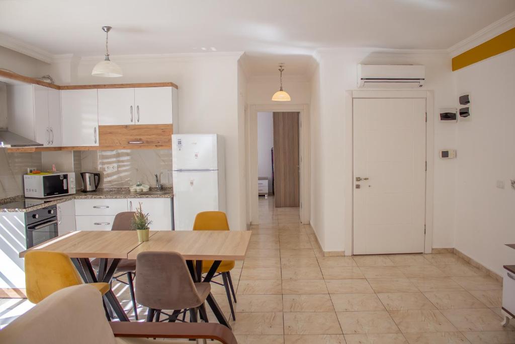 Güden-Pearl Apart Hotel , Große Apartments mit Küche , Privater Strand , Ausgezeichnetes Frühstück - 7