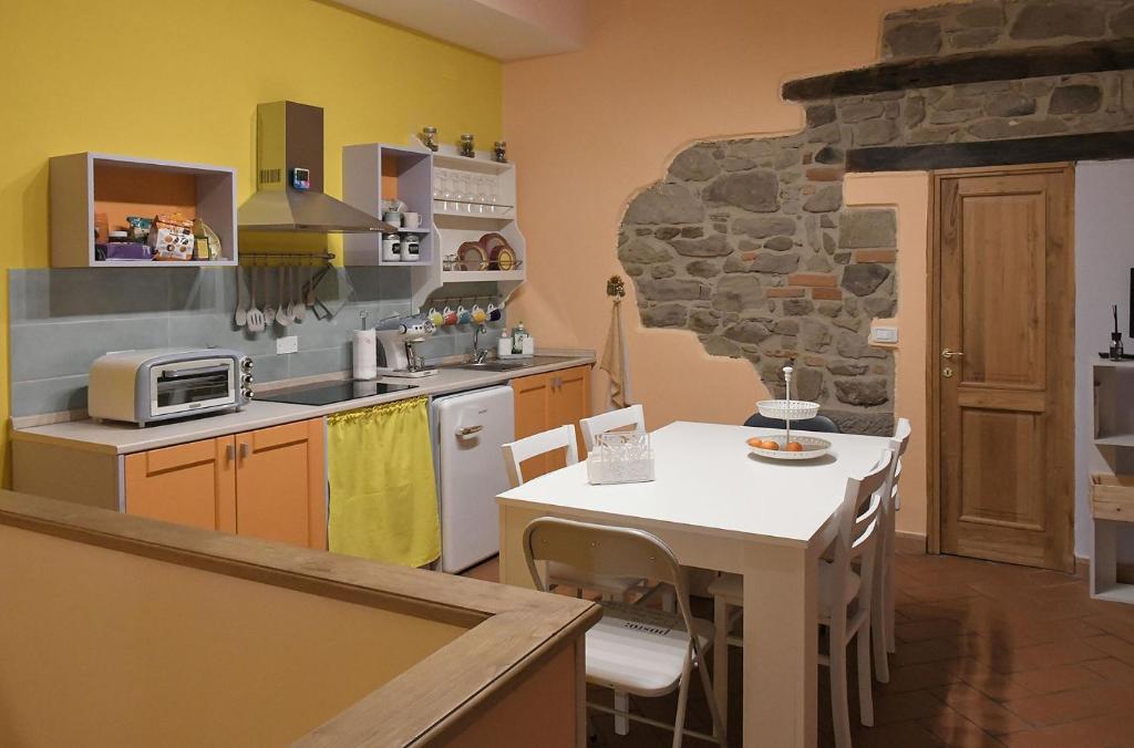 Kuchyň nebo kuchyňský kout v ubytování La Palette