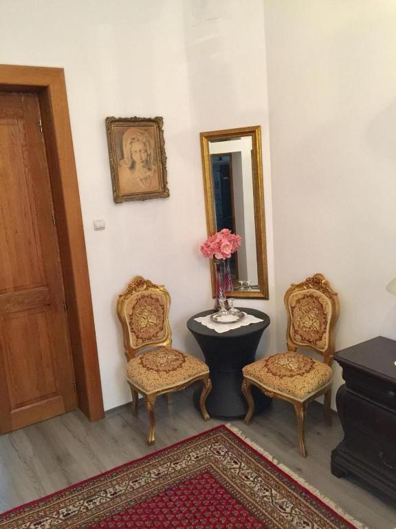 IL Piccolo Castello Busteni - Chambre Double De Luxe Avec Douche