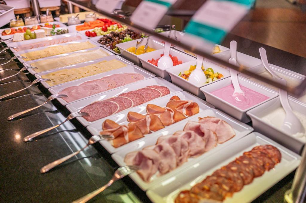 PhiLeRo Hotel Köln - Resim 21