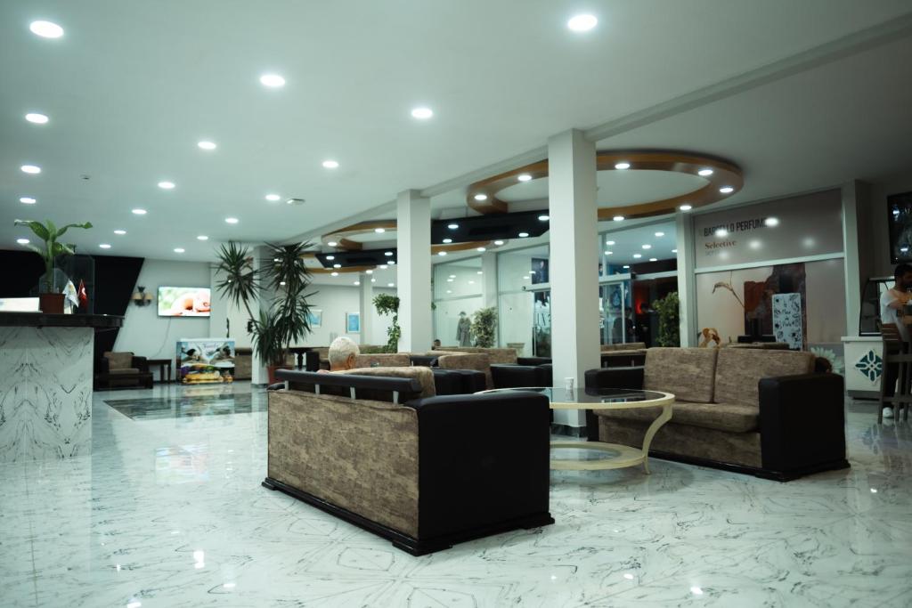 Posezení v ubytování Scylax Hotels Mahmutlar