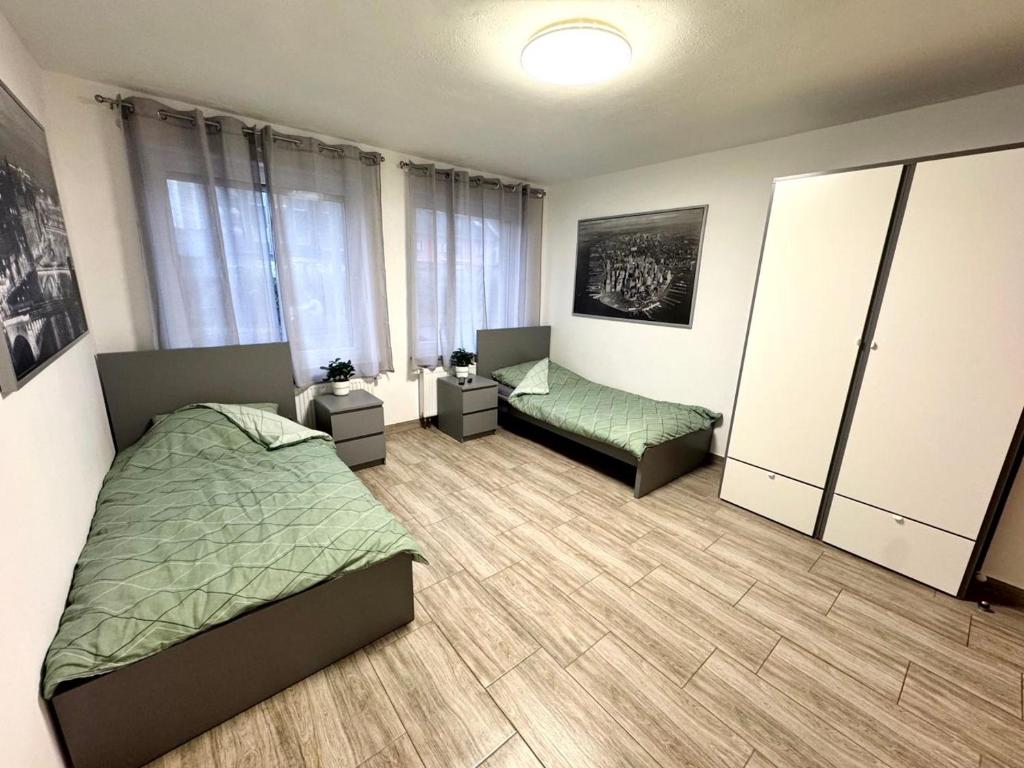 Postel nebo postele na pokoji v ubytování Apartment with Terrace in Mechernich
