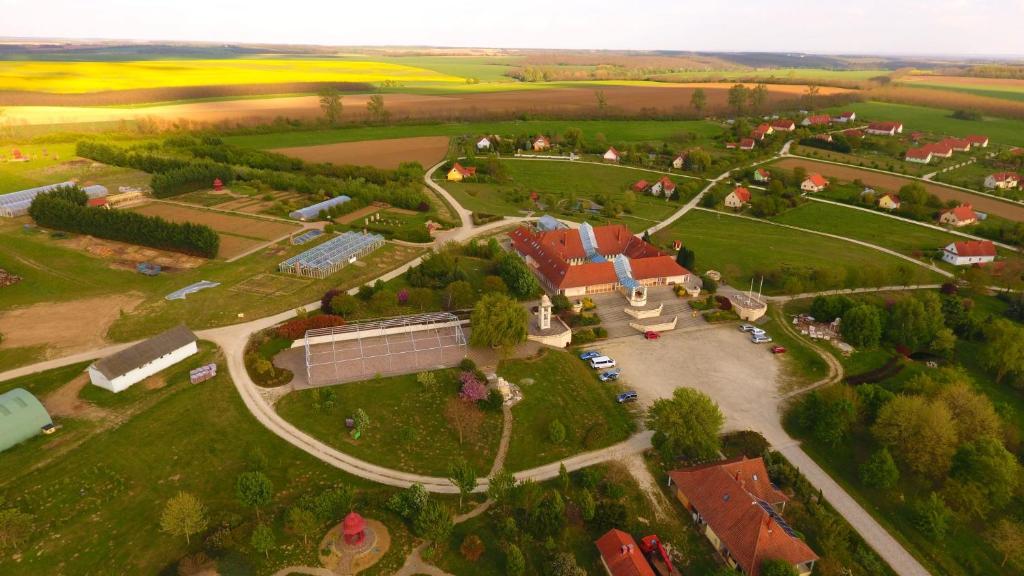 Widok z lotu ptaka na obiekt Kamala Kutir