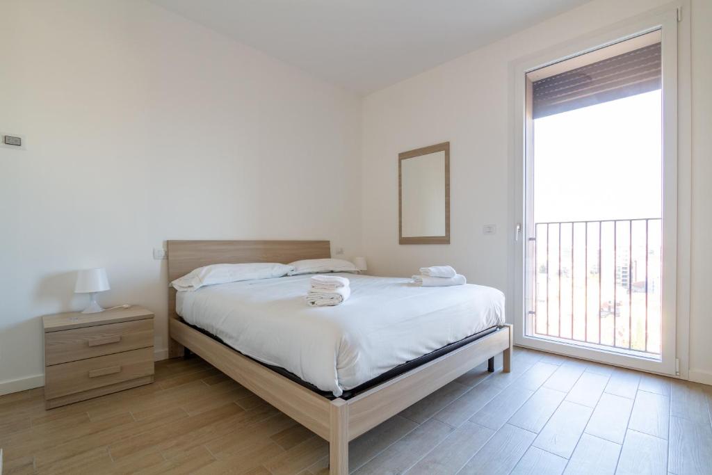Camera con vista balcone