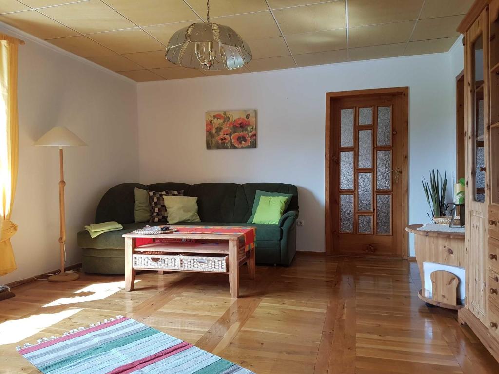 Ruegen Fewo 111 - Two-Bedroom Apartment With Terrace