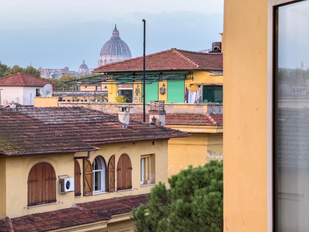 Vatican Penthouse With Terrace