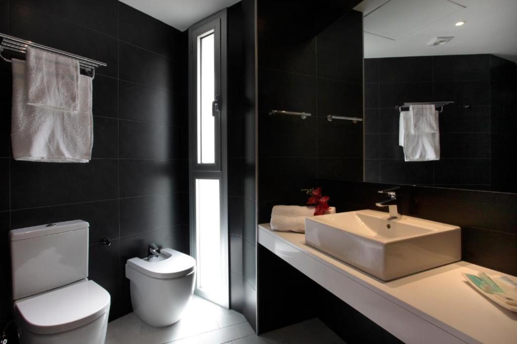 Kúpeľňa v ubytovaní Fisa Rentals Les Corts Apartments
