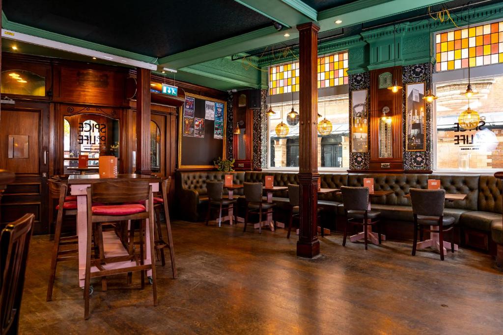 The Spice of Life - Resim 4