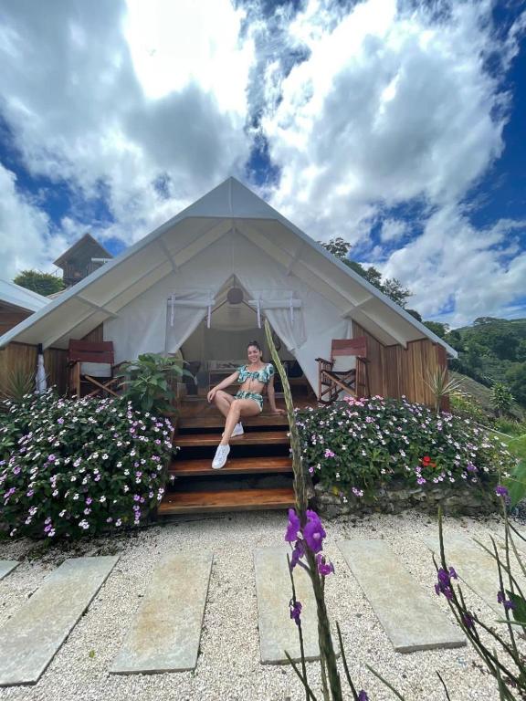 Zahrada ubytování Monteverde Alas Glamping