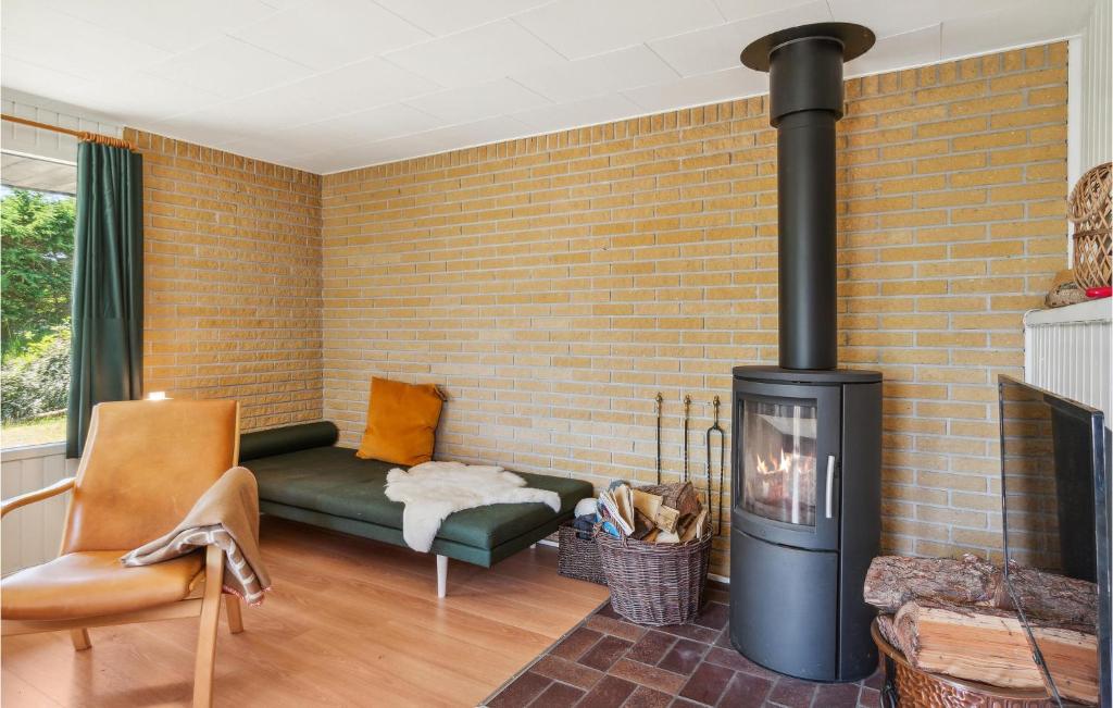 Posezení v ubytování 3 Bedroom Nice Home In Knebel