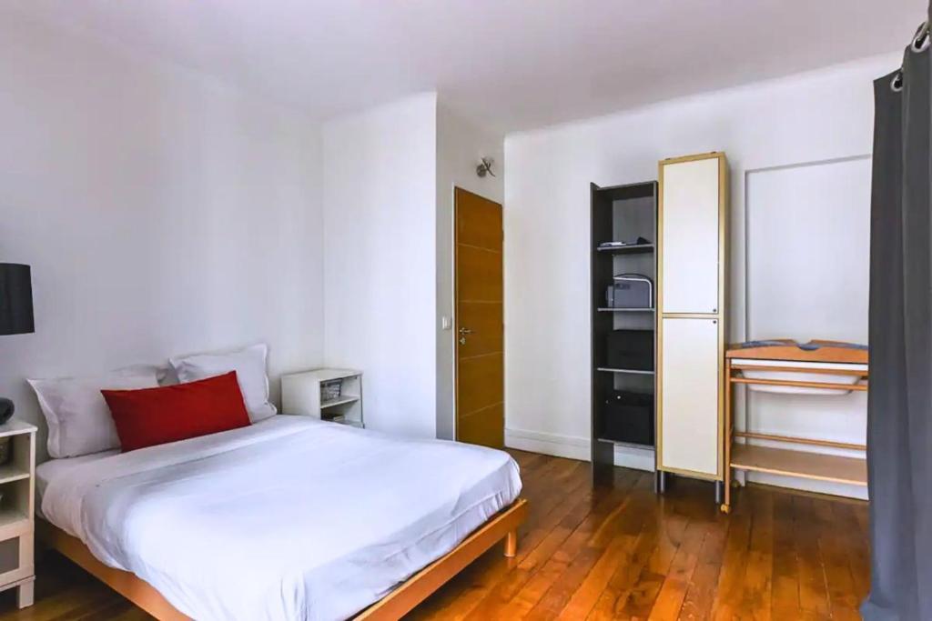 Le Poète - Lumineux et spacieux - Champerret - Two-Bedroom Apartment
