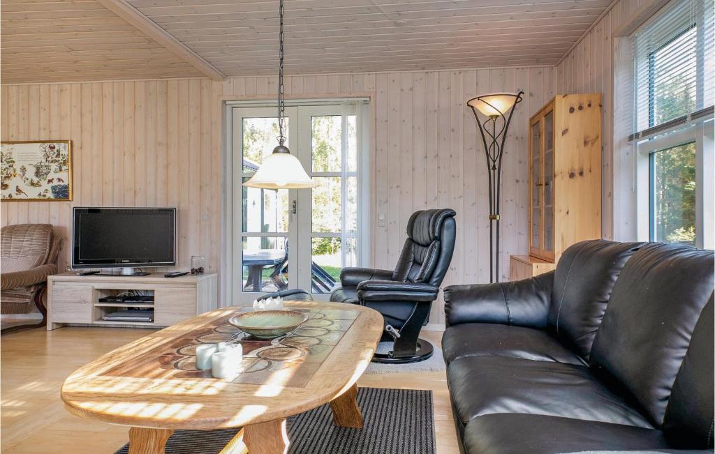 TV a/nebo společenská místnost v ubytování Holiday Home Egelunden Ka Denmk