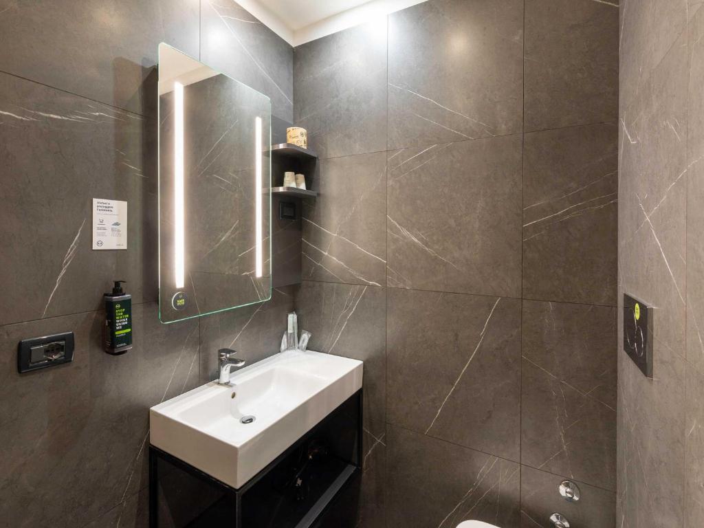 Koupelna v ubytování B&B Hotel Roma Tuscolana San Giovanni