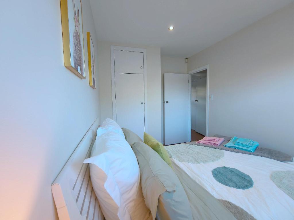 Lakefornt Central Comfort Near Beach - Resim 30