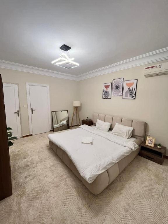 Letto o letti in una camera di Zamalek Taha Hussein open view