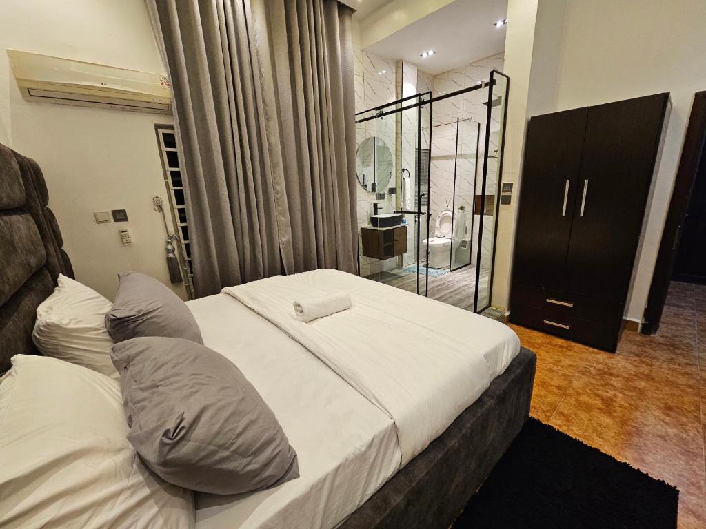 Atlantic Experiences, Garki, Abuja - One-Bedroom Superior Apartment