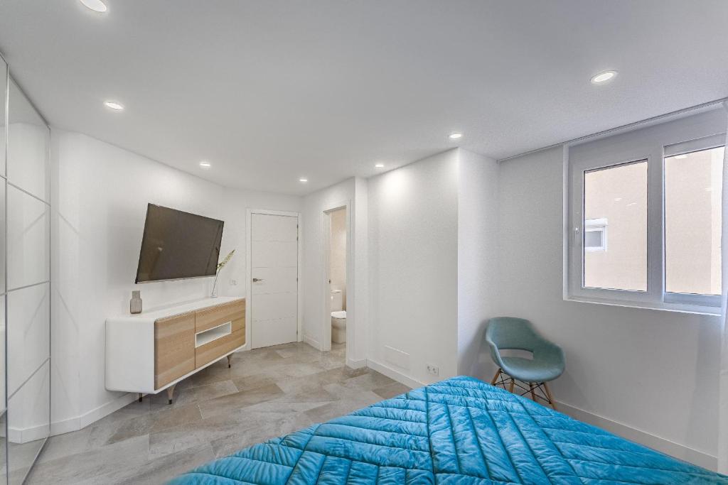 TV a/nebo společenská místnost v ubytování Deluxe Villa Tenerife Los Cristianos