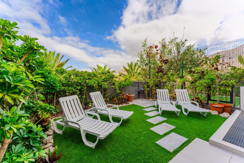 Zahrada ubytování Deluxe Villa Tenerife Los Cristianos