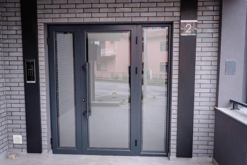 Fotografie z fotogalerie ubytování Apartman Kolarević v destinaci Aranđelovac