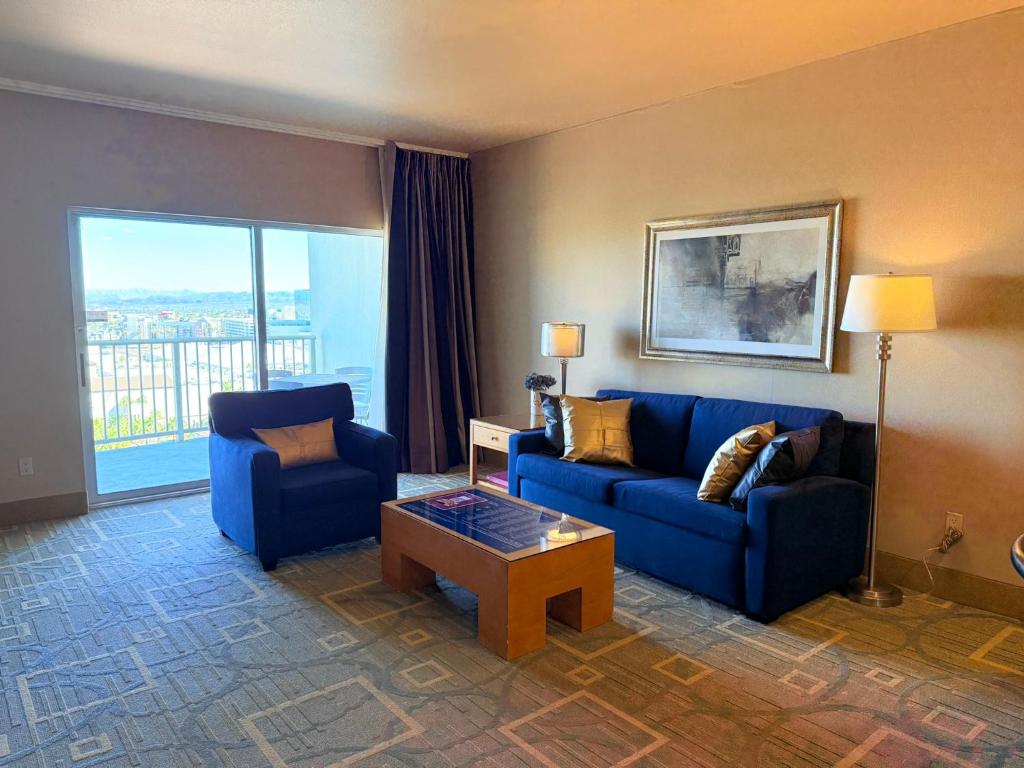 Posezení v ubytování Idyllic Suite - Las Vegas