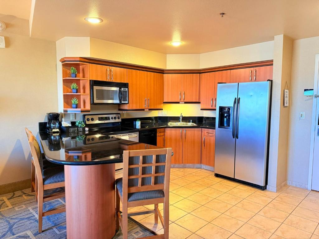 Kuchyň nebo kuchyňský kout v ubytování Idyllic Suite - Las Vegas