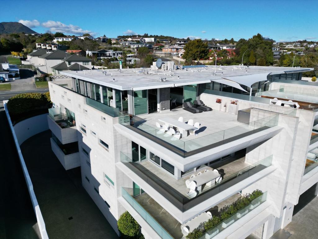 Sacred Waters Taupo - Resim 42