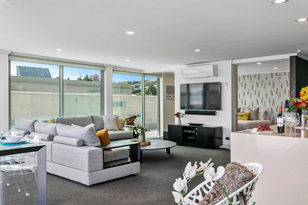 Sacred Waters Taupo - Resim 44