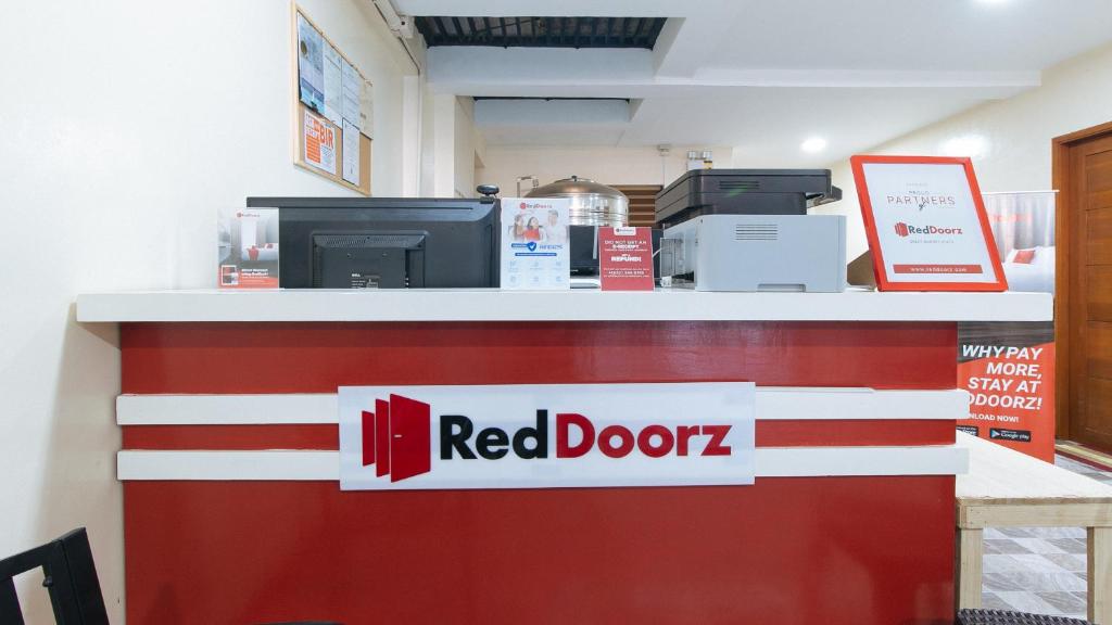 Certifikát, hodnocení, plakát nebo jiný dokument vystavený v ubytování RedDoorz Plus near Uptown BGC Mall