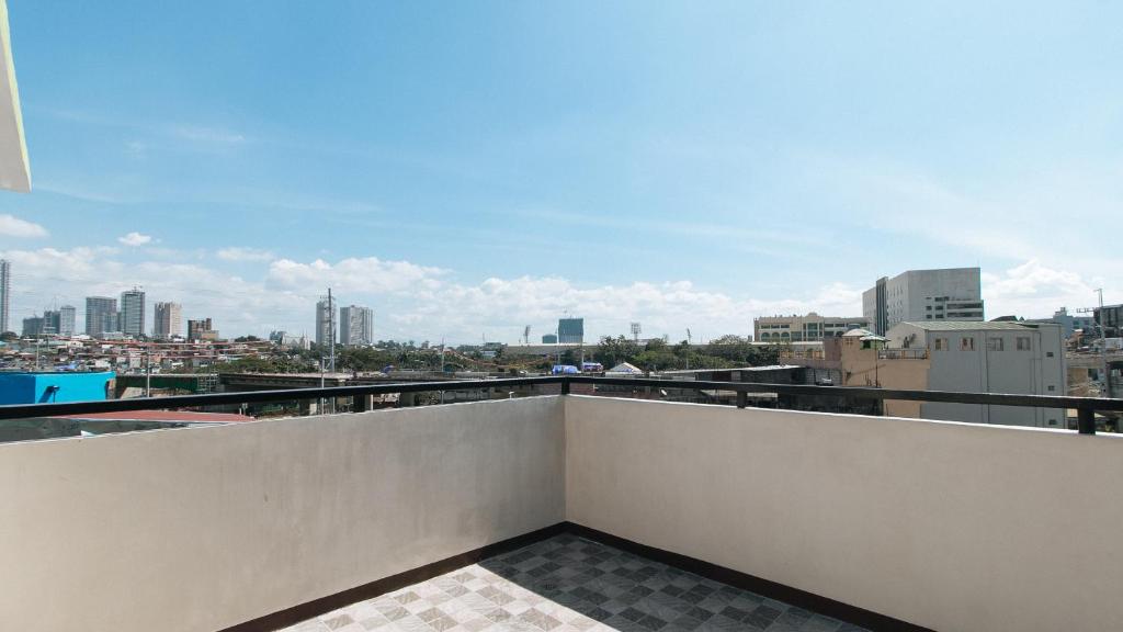 Balkón nebo terasa v ubytování RedDoorz Plus near Uptown BGC Mall