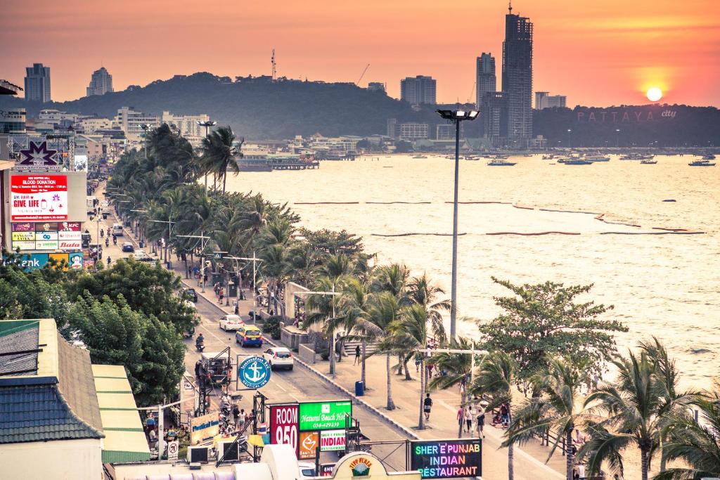 Serenotel Pattaya - Resim 8