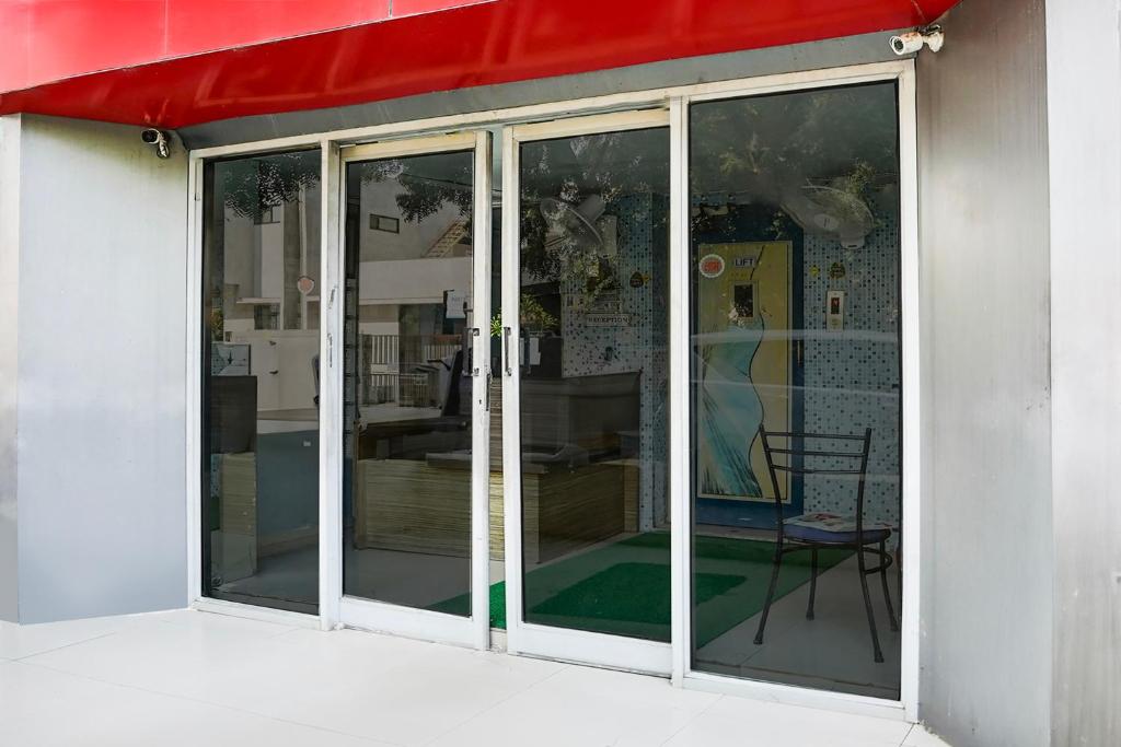 Fotografie z fotogalerie ubytování Super Hotel O Vibrant Residency v destinaci Ahmadábád